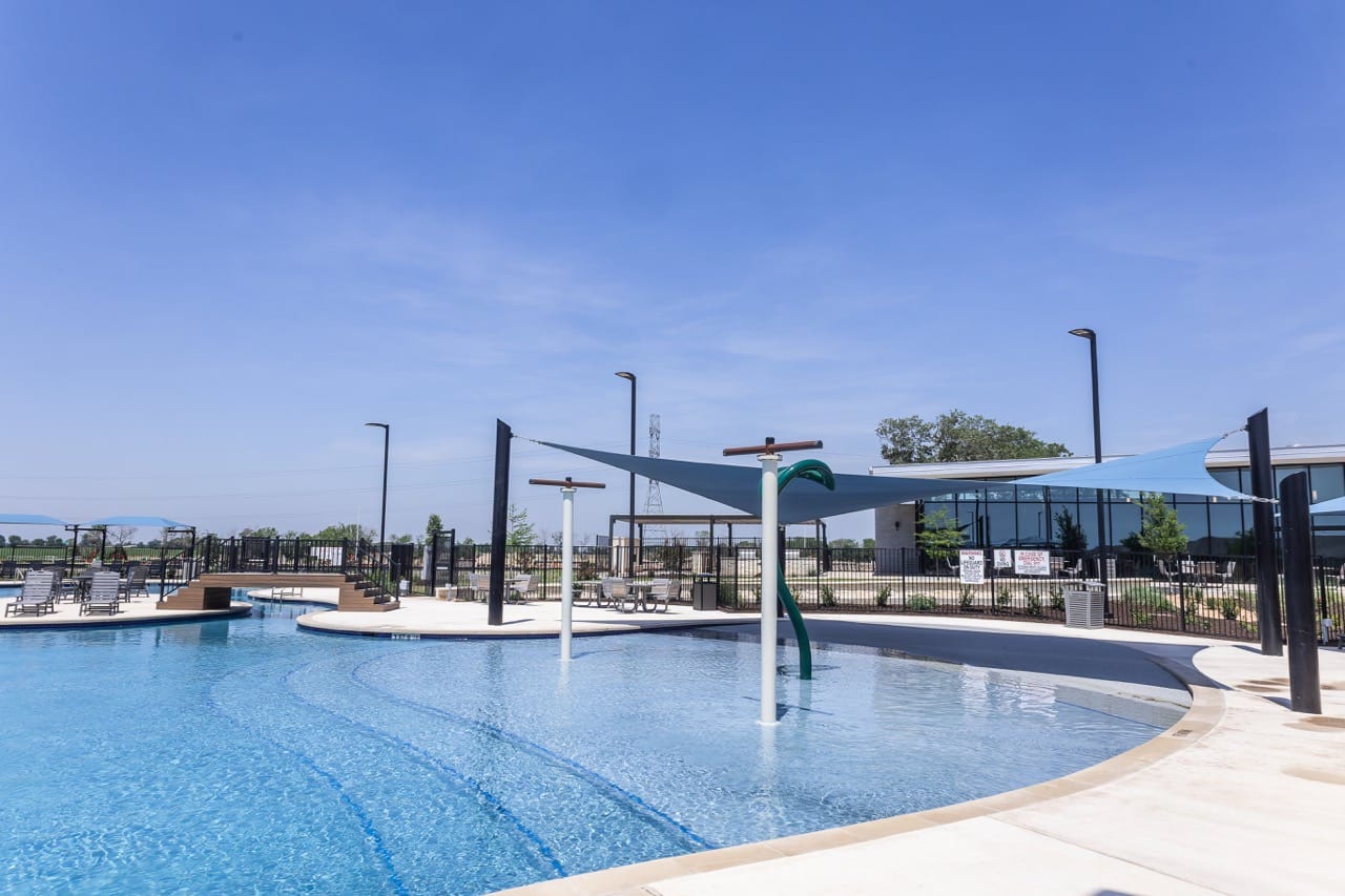 nucos-pools-commercial-pool-builder-navarro-2