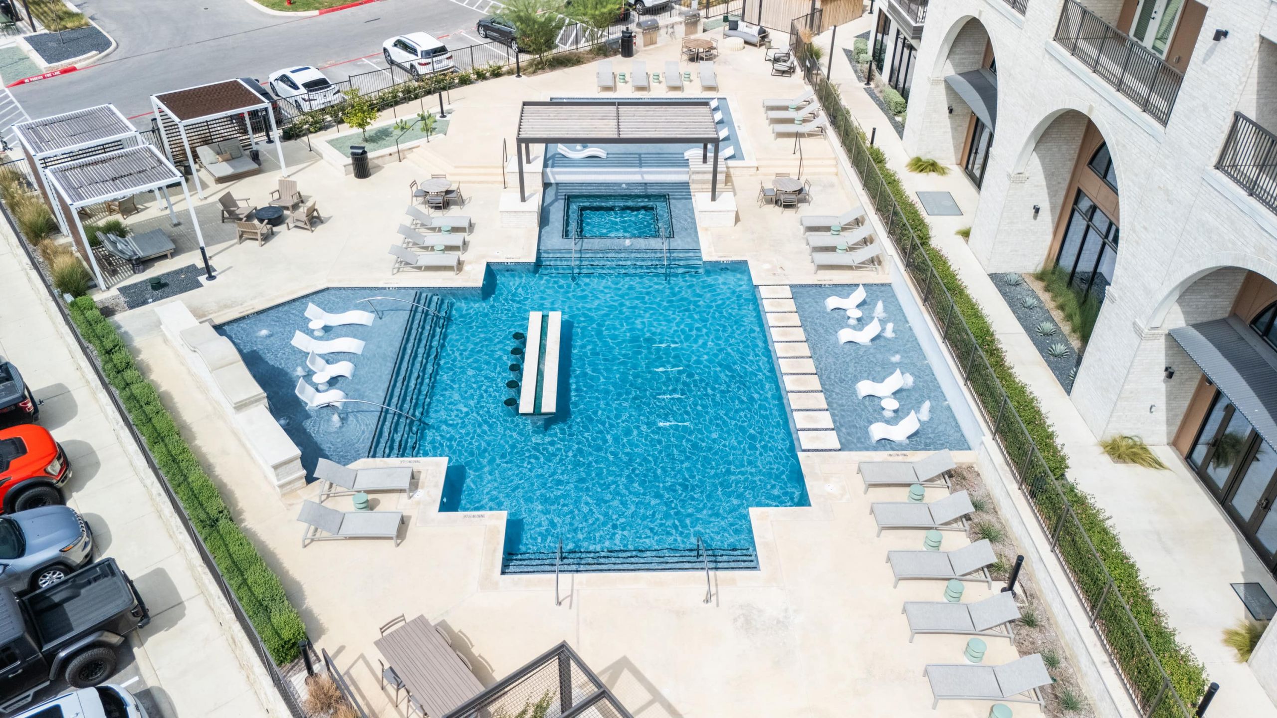 DJI_20250929121629_0299_D-HDR