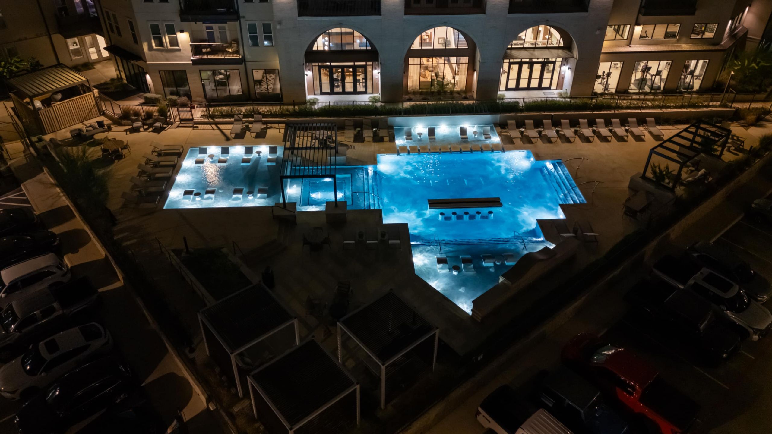 DJI_20250929202704_0336_D-HDR