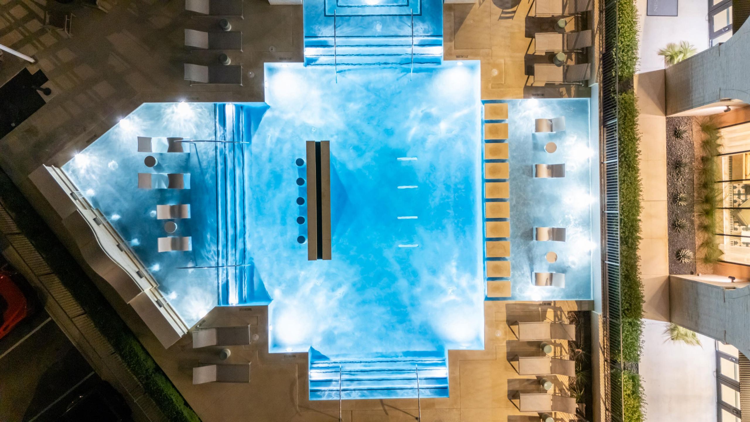 DJI_20250929203656_0369_D-HDR