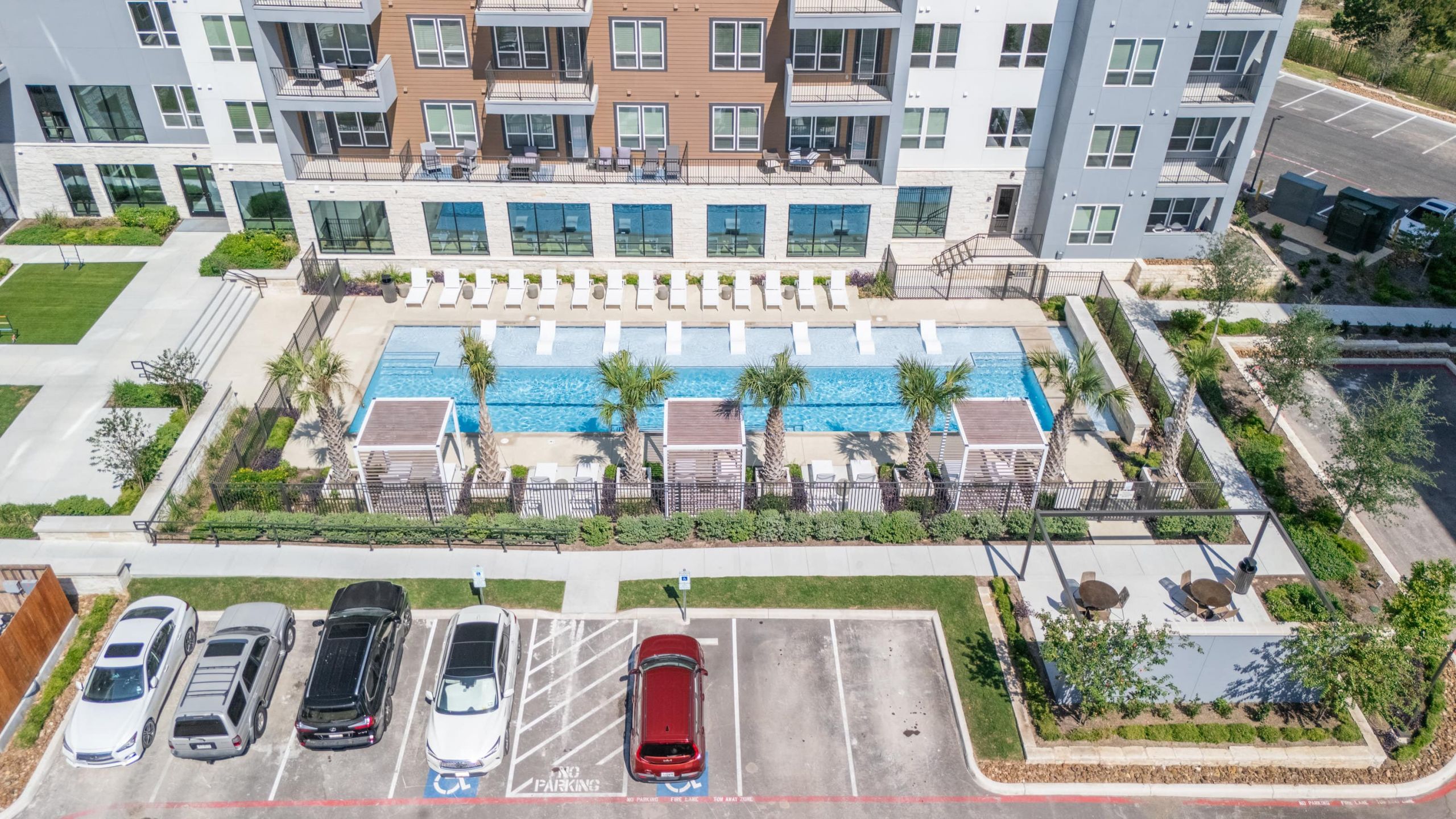 DJI_20251002123128_0525_D-HDR